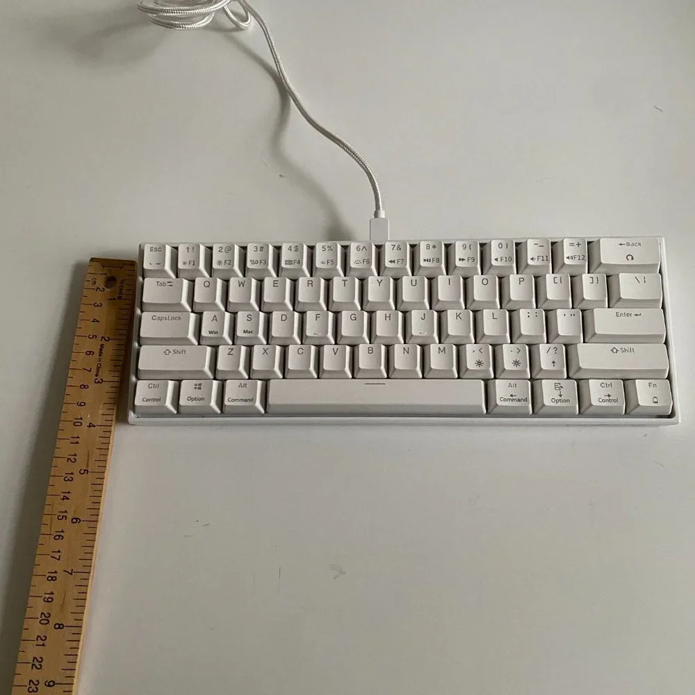 Velocifire Ergonomic Retro Looking Mechanical Keyboard With USB Cord TKL61WS M1